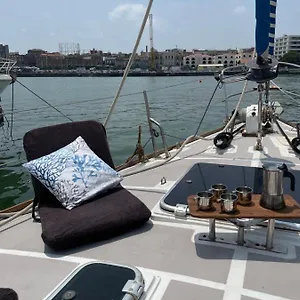 Bateau-hôtel Sailboat On Board, Catane